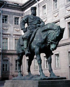 Equestrian Statue of Alexander III, 1909