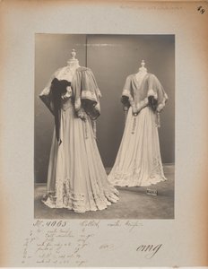 House of Worth, Shoulder Cape