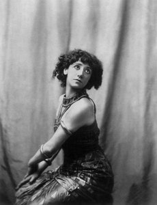 Tamara Karsavina, as a slave in 