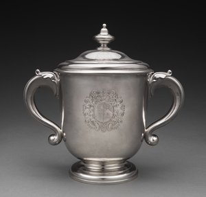 Covered cup