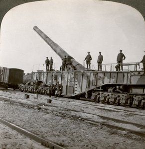 16 inch railway gun which pulverised the Hindenburg Line, World War I, France, 1917-1918 by Realistic Travels Publishers