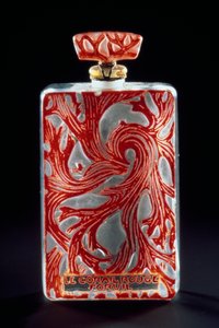 Glass flacon for the perfume Red Coral (Le Corail Rouge) by Rene Jules Lalique