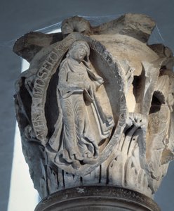 Capital of the choir (sculpture)