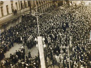 Funeral Procession Of The Poet Valery Yakovlevich Bryusov In Moscow On 12 October
