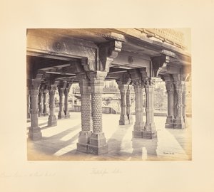 Fatehpur Sikri; Carved Pillars in the Panch Mahal by Samuel Bourne