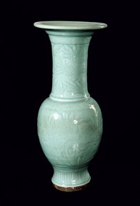 Celadon glazed vase, Yuan Dynasty (1260-1368)