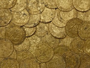 Complete Tudor gold hoard, the Asthall Hoard, from Asthall by School English