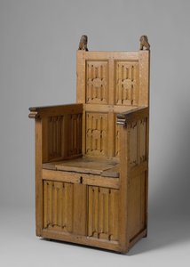 Armchair with Box-Shaped Base, Decorated with Letter Panel and Shield-Bearing Lions