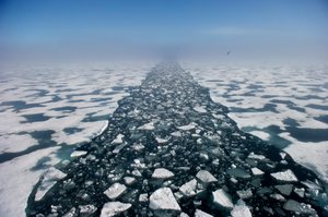 Arctic landscape in the Hinlopen Strait, Norway, 2022 (photo)