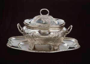 Tureen with its Saucer