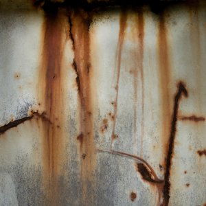 Grungy Rust Streaks