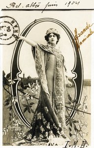 Anna Held, Polish Origin, Singer and Dancer from La Belle Epoque - Alphabet in Postcard