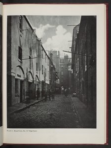Broad Close, No. 167 High Street, from Old Closes and Streets of Glasgow by Thomas Annan