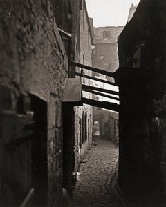 The Old Closes and Streets of Glasgow by Thomas Annan
