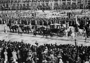 Coronation procession, Tehran