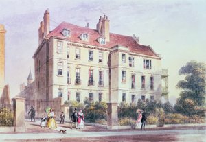 Entrance to Queen Square from the Park, with a view of Jeremy Bentham