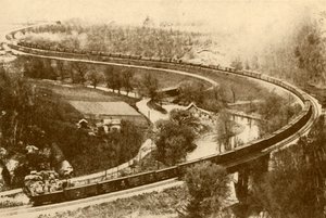 A Gigantic Goods Train of Fifty-Four Vans Drawn By One Engine, Chicago and North West Railway by Unbekannt