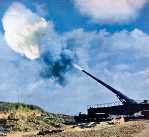 A Second After the Command to Fire, French Channel Coast, World War II by Unbekannt