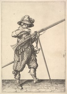 A soldier blowing on a match, from the Musketeers series, plate 40, in Wapenhandelinghe van Ro by Unbekannt