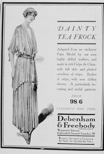 Advert for tea frocks by Debenham and Freebody, 1916