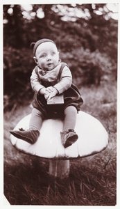 Child with a Brownie camera, c 1900