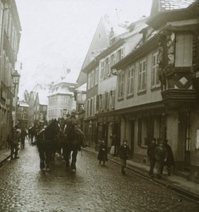 Column of German soldiers, Ribeauvillé, France, c. 1914-1918