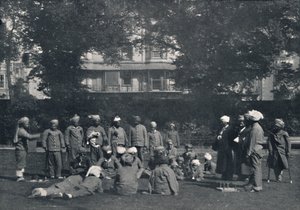 Convalescent Indian Soldiers Playing Quoits on the Eastern Lawns