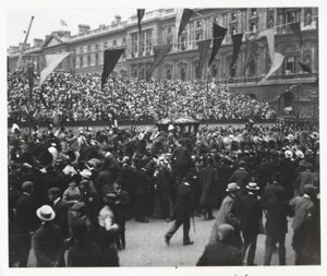 Coronation procession, London by Unbekannt