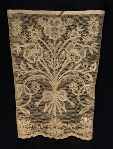 Cuff with Floral Vines