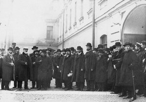 Deputies of the first Duma signed the Vyborg appeal before prison by Unbekannt