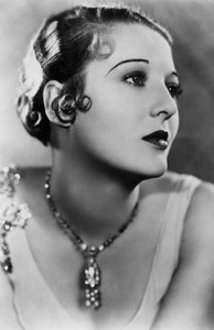 Dorothy Mackaill, English-born American actress, 20th century