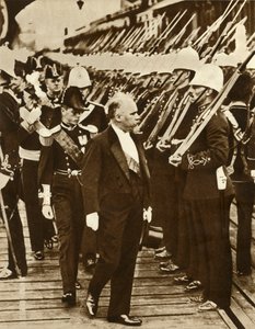 French President Raymond Poincaré with Edward, Prince of Wales, at Portsmouth, June 1913