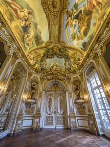 Galerie Doree: woodwork by Unbekannt