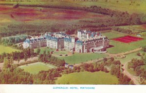 Gleneagles Hotel, Perthshire, c1930 by Unbekannt