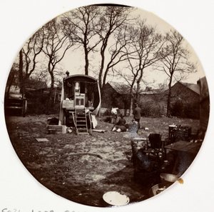Gypsy camp, c 1890 by Unbekannt