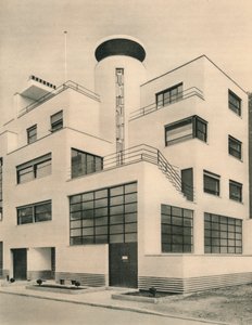 House of M. M. Joel and Jan Martel, sculptors, Rue Mallet-Stevens, Auteuil by Unbekannt