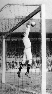 Howard Baker, Goalkeeper, Stamford Bridge, London by Unbekannt