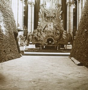 Interior of the Cathedral, Amiens, Northern France by Unbekannt