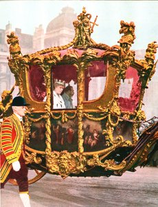 King George V and Queen Mary in the Historic State Coach by Unbekannt