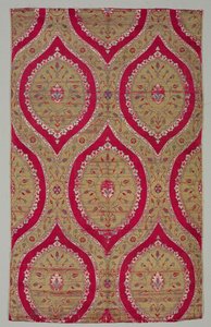 Lampas with floral medallions in ogival lattice by Unbekannt