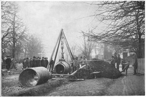 Laying of a Big Water Main by the Southwark and Vauxhall Water Company, London, c. 1902-1903