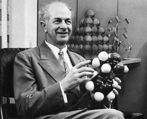 Linus Pauling, American chemist by Unbekannt