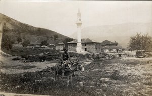 Macedonia, Greece: a man on a donkey in front of a minaret - Postcard 1914-1918 by Unbekannt