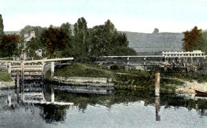 Mapledurham Lock, Oxfordshire, 20th Century by Unbekannt
