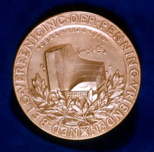 Medal Commemorating Dutch Physicist Johannes Diderik van der Waals by Unbekannt