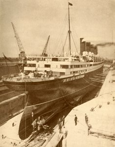 Overhauling a Large Liner in a Graving Dock at Liverpool