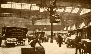 Overhead Electric Parcel Carrier, Victoria Station, Manchester by Unbekannt