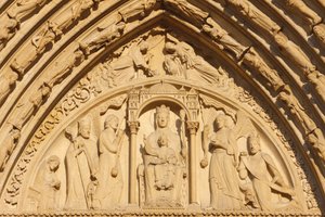 Paris Notre Dame Cathedral west wing: Saint Anne