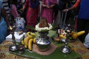 Ratha Yatra Chariot Festival in Paris, Offerings