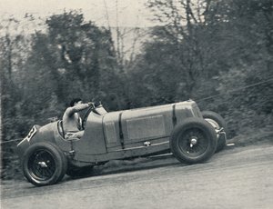 Raymond Mays E.R.A. breaking the record, the Shelsey Walsh Hill Climb